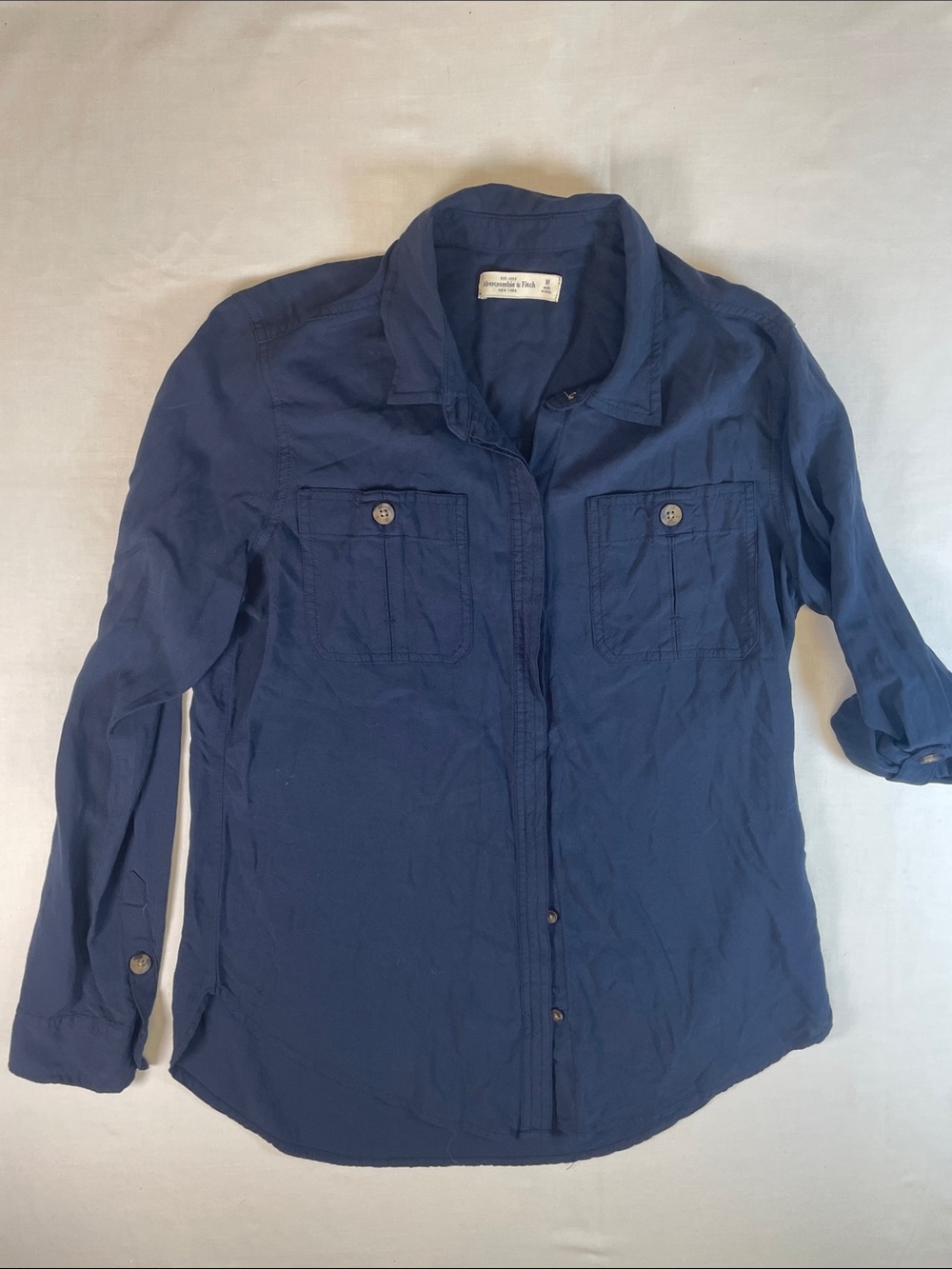 AB&F cobalt button down collar roll L/S wood look buttons Viscose M - Picture 8 of 9